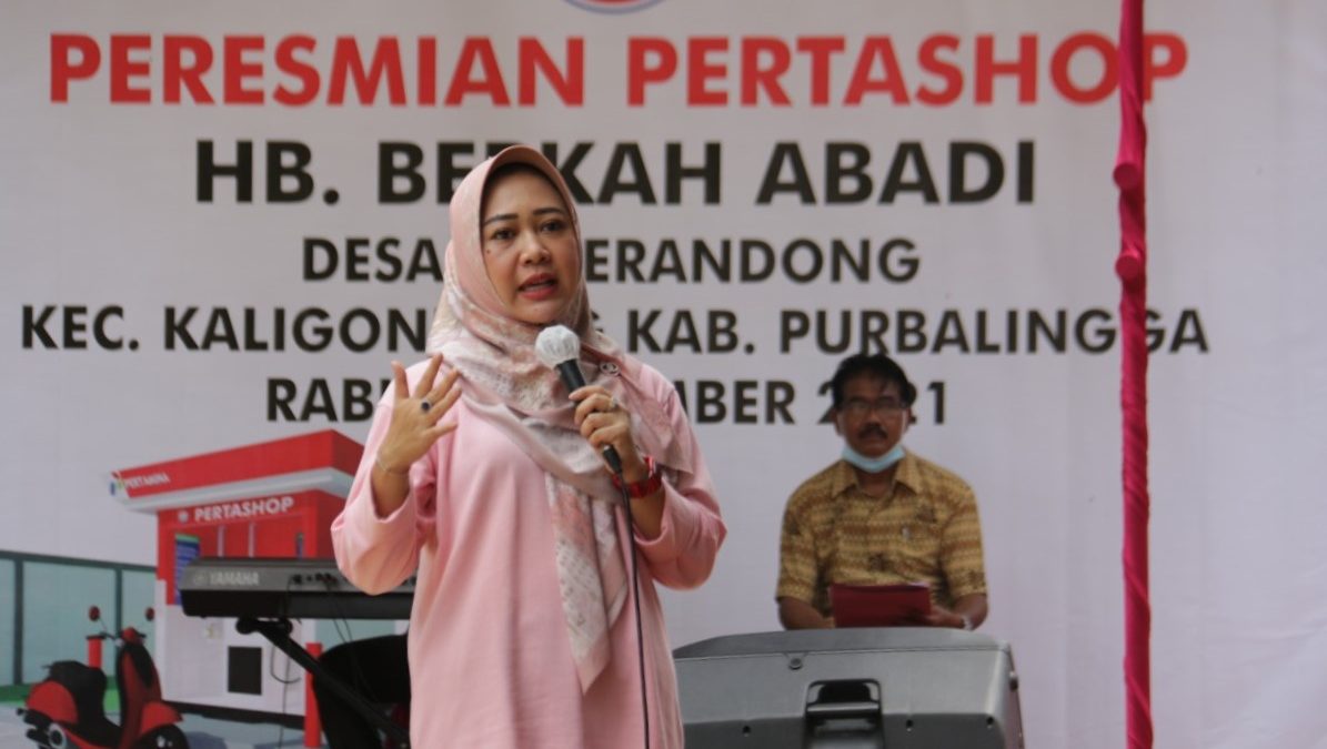 Bupati Tiwi Resmikan Pertashop HB Berkah Abadi